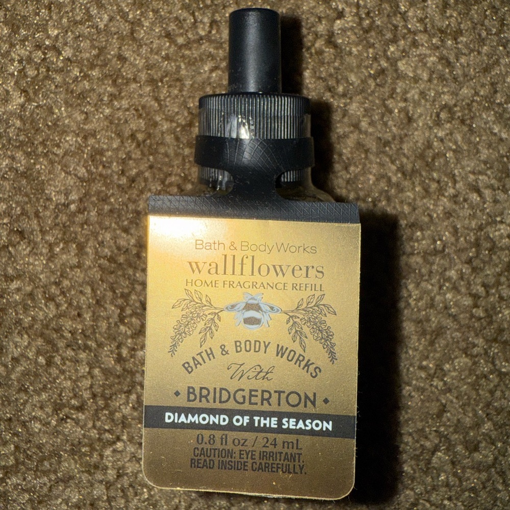 B&BW x Bridgerton Wallflower